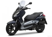 Yamaha X-Max 125